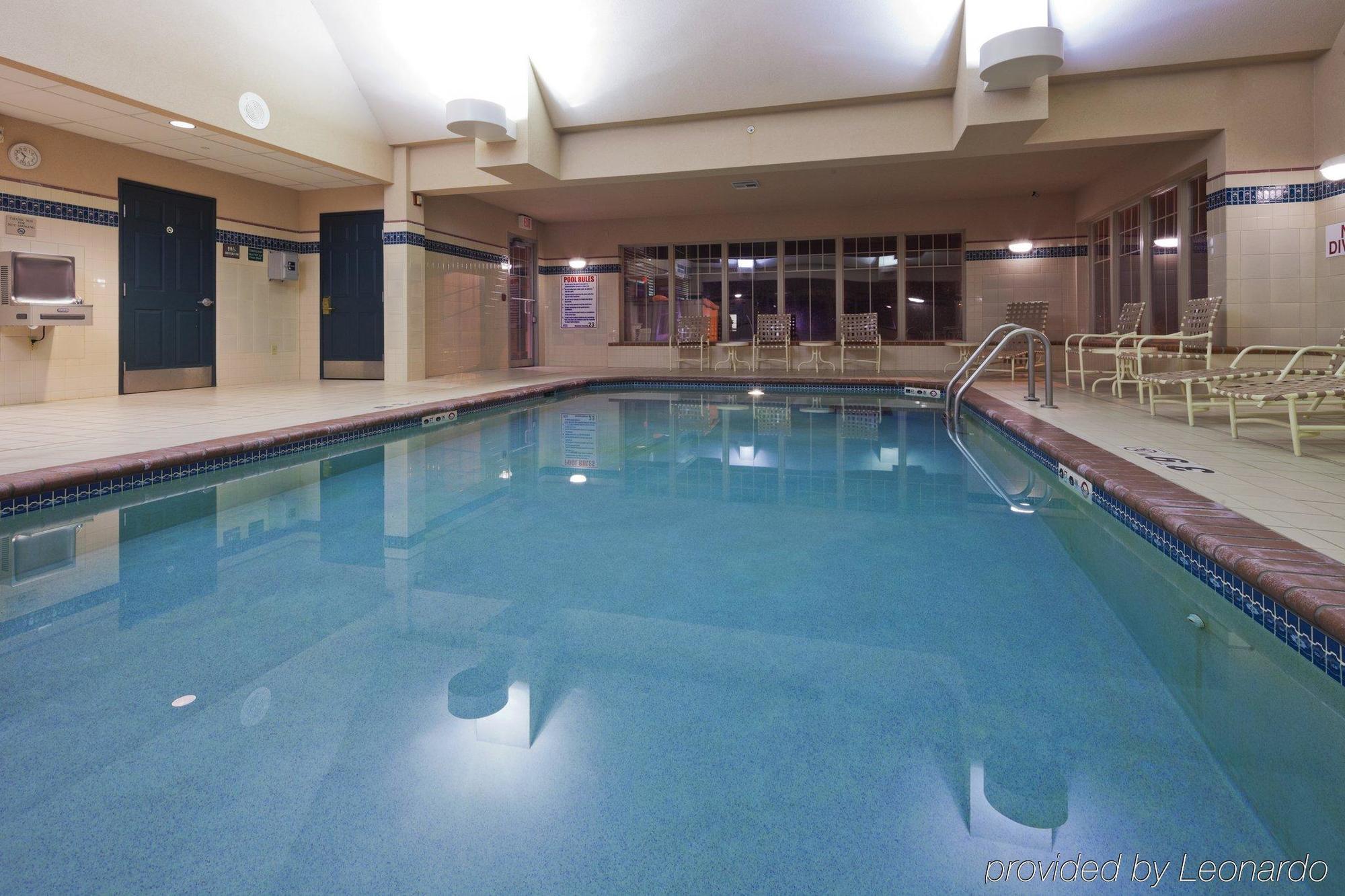Country Inn & Suites By Radisson, Wausau, Wi Schofield Dış mekan fotoğraf
