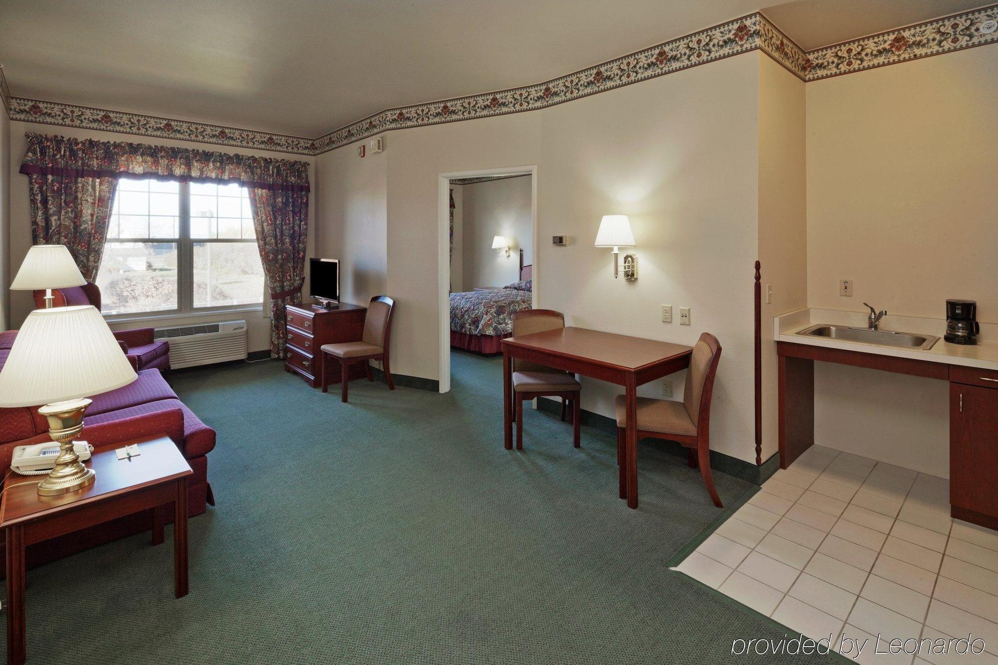 Country Inn & Suites By Radisson, Wausau, Wi Schofield Dış mekan fotoğraf