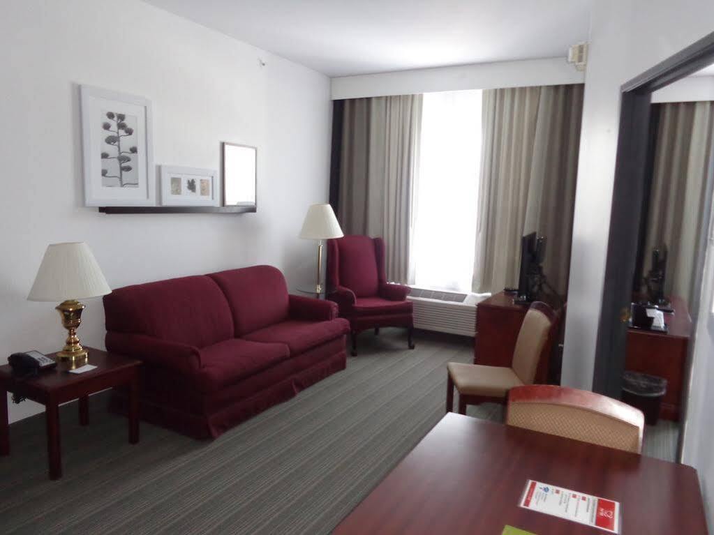 Country Inn & Suites By Radisson, Wausau, Wi Schofield Dış mekan fotoğraf